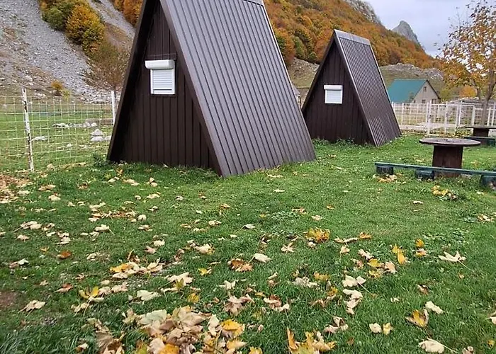 Katun Mokra & Horseback Riding 波德戈里察