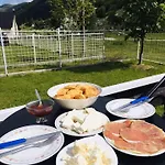 Katun Mokra & Horseback Riding Шале *