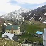 Шале Katun Mokra & Horseback Riding *
