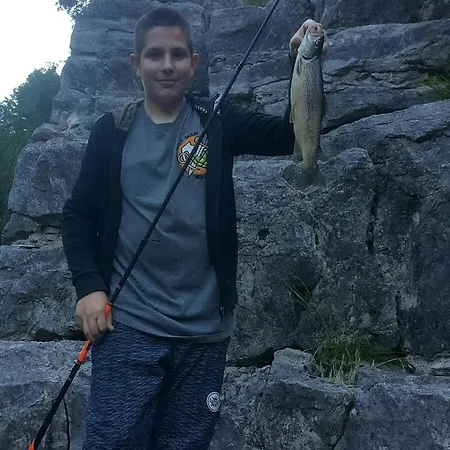 בקתה Katun Mokra & Horseback Riding