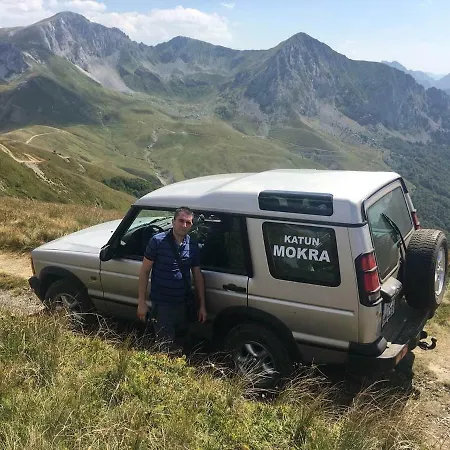 Katun Mokra & Horseback Riding בקתה *