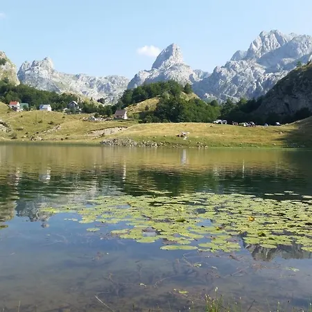 Katun Mokra & Horseback Riding Chalet Podgorica