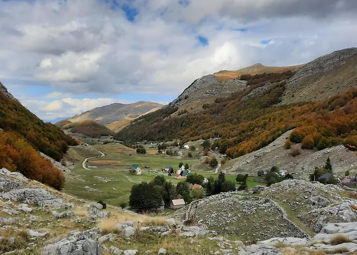 Katun Mokra Accommodation&horseback Riding *