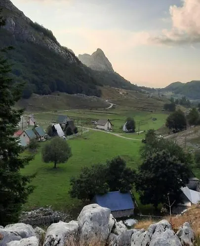 Katun Mokra Accommodation&horseback Riding *