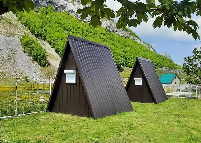 Alpstuga Katun Mokra Accommodation&horseback Riding *