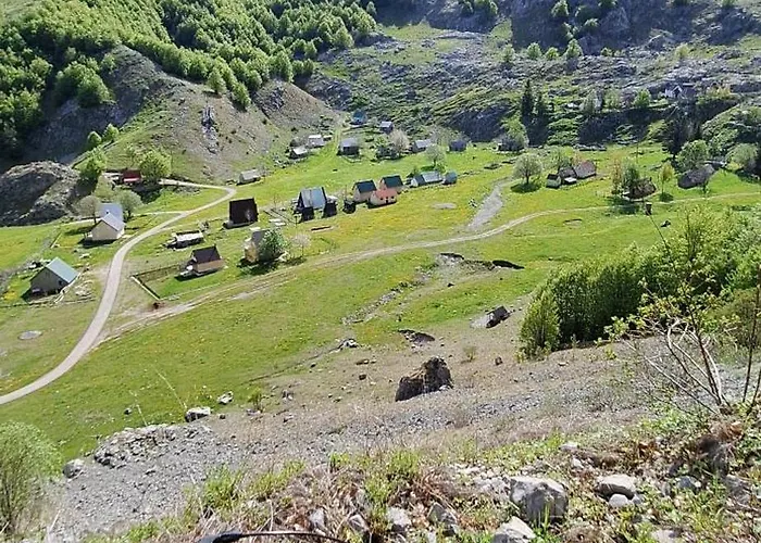 Katun Mokra Accommodation&horseback Riding Alpstuga *